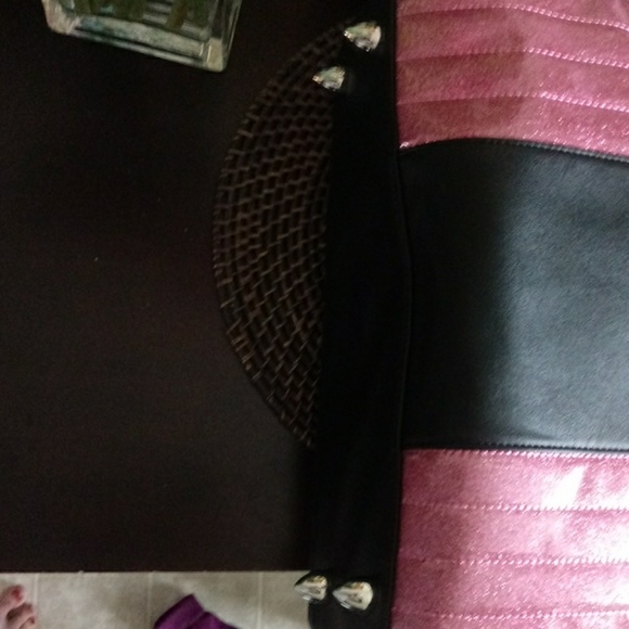 Lux De Ville Large Tote - Picture 5 of 8